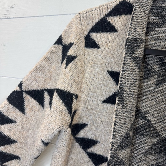 Frye Womens' Southwestern Patterned Jacquard Cardigan Size Small - Picture 6 of 11